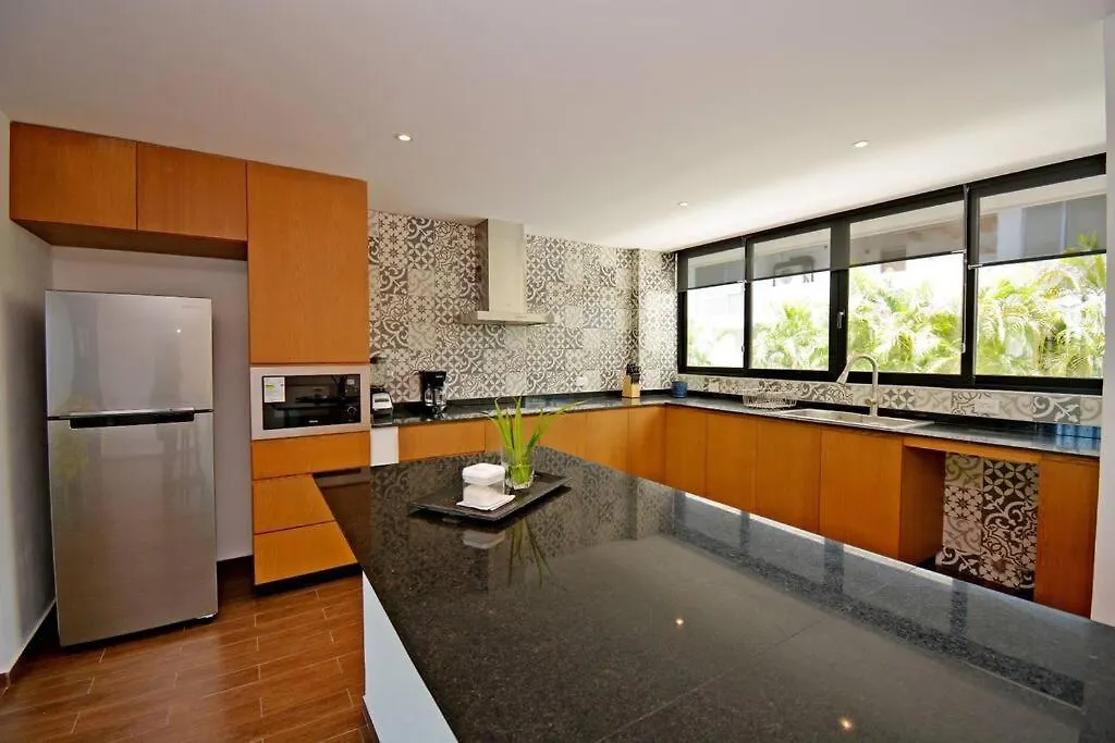 Apartment Big Loft 2Br 2.5Bth One Block The Beach Playa del Carmen